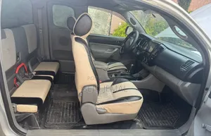 Toyota Tacoma 2007 Silver