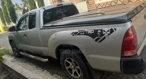 Toyota Tacoma 2007 Silver