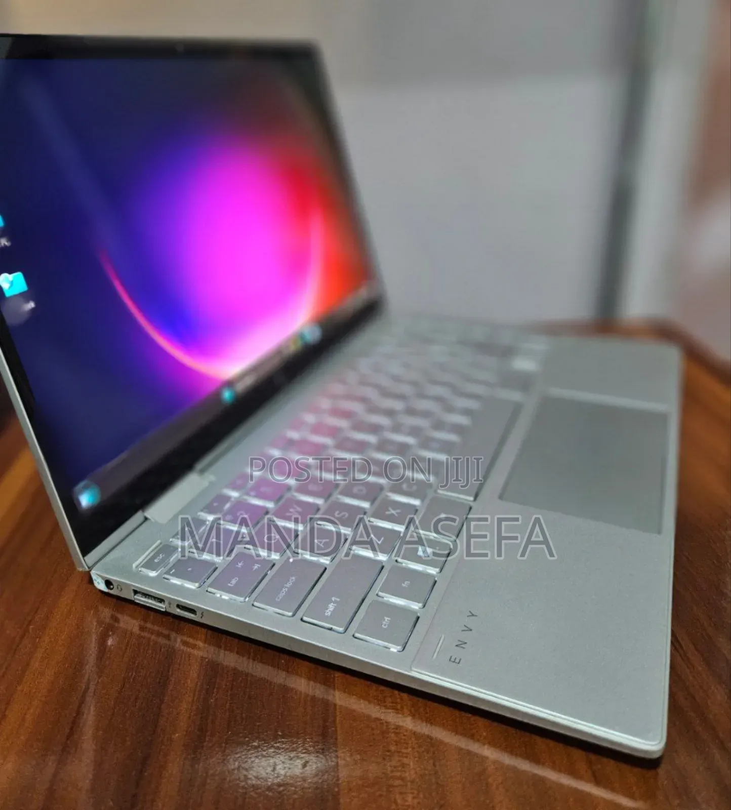 New Laptop HP Envy X360 8GB Intel Core I7 SSD 512GB