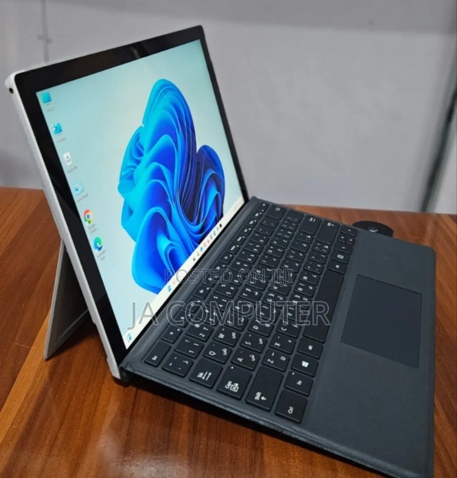 Laptop Microsoft Surface Pro 7 8GB Intel Core I5 SSD 128GB