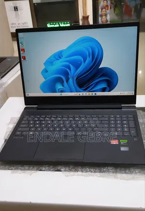 New Laptop HP Victus 16 16GB AMD Ryzen 7 SSD 1T