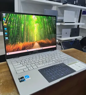 New Laptop Asus Zenbook 14 UX434 16GB Intel Core I7 SSD 512GB