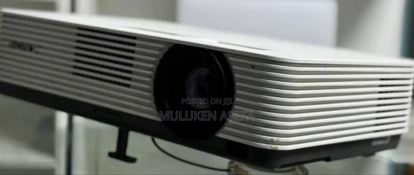 Sony Projector
Model Name VPL-Dx221
Hardware Interface