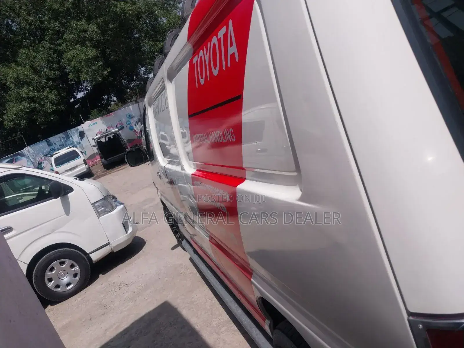 New Toyota HiAce 2011 White