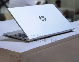 New Laptop HP Stream Notebook 8GB AMD Ryzen 5 SSD 512GB