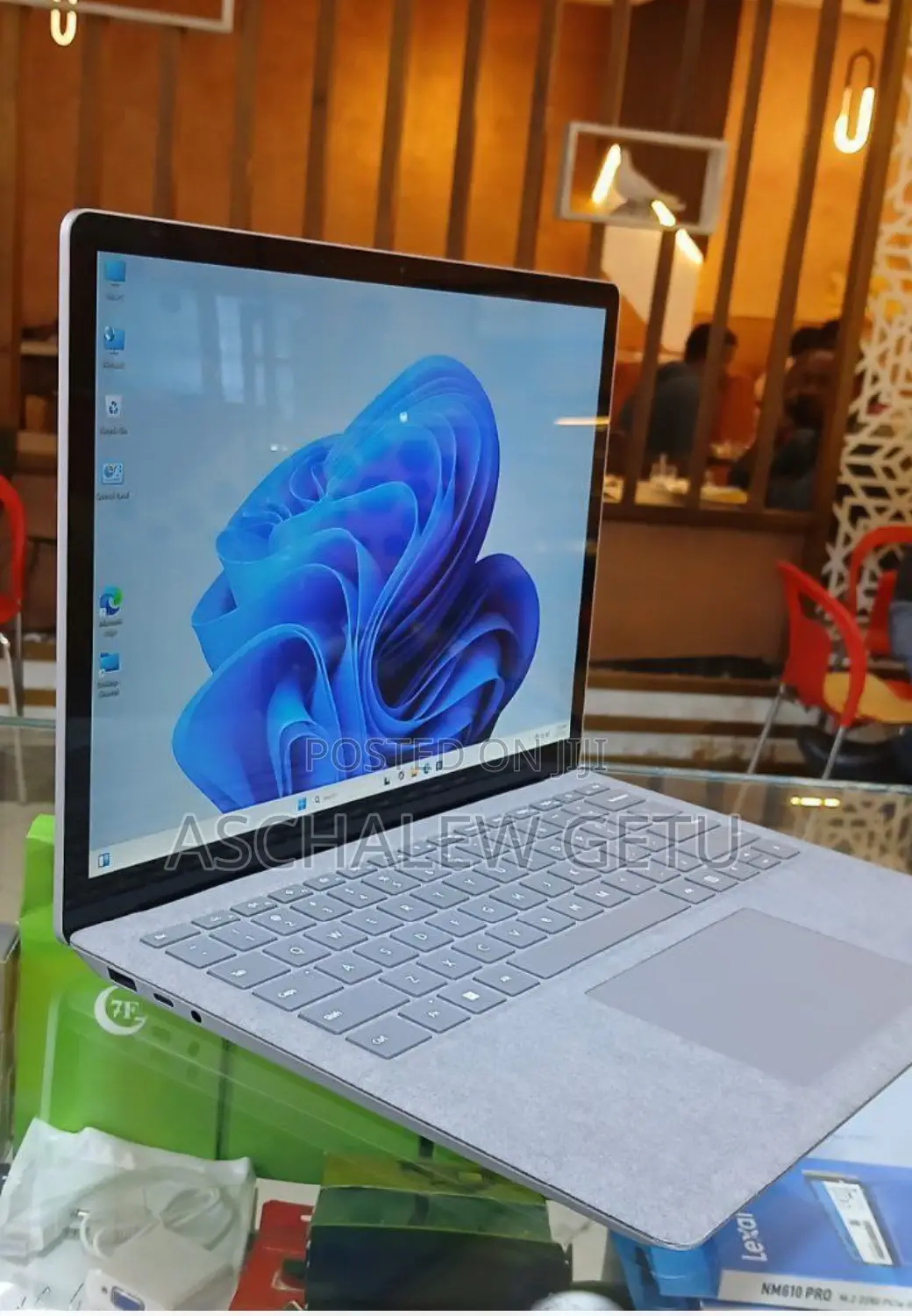 New Laptop Microsoft Surface 16GB Intel Core I7 SSD 512GB