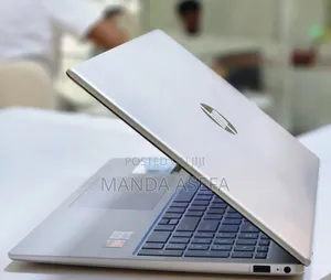 New Laptop HP Stream Notebook 8GB AMD Ryzen 5 SSD 512GB