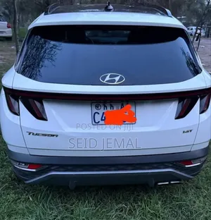 Hyundai Tucson 2022 Off white