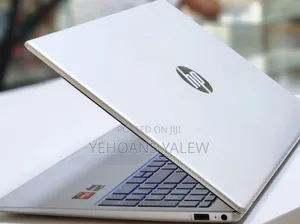 New Laptop HP Stream Notebook 8GB AMD Ryzen 5 SSD 512GB
