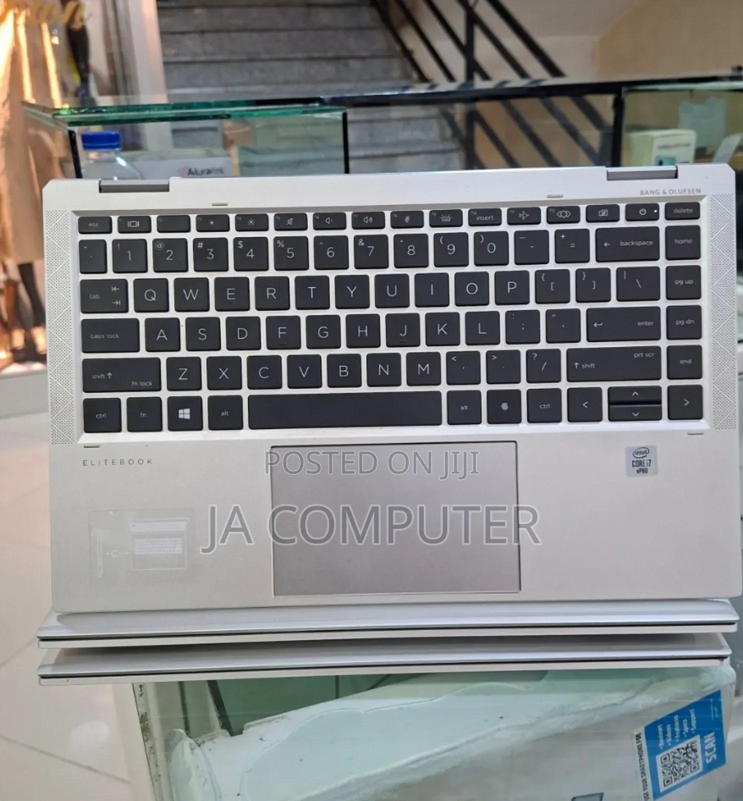 New Laptop HP EliteBook X360 1040 G7 16GB Intel Core I7 SSD 512GB