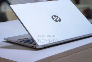 New Laptop HP Stream Notebook 8GB AMD Ryzen 5 SSD 512GB