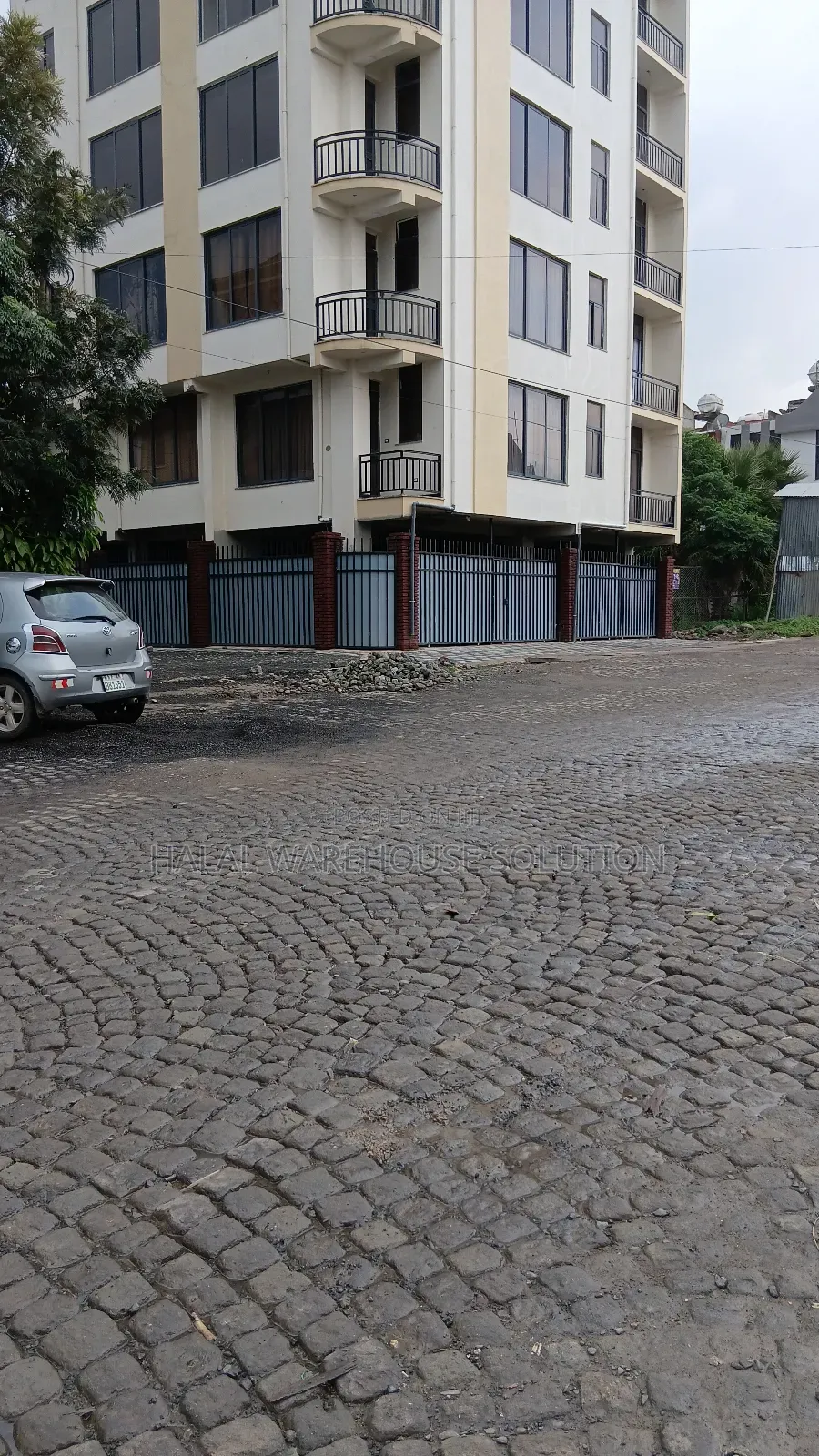 Furnished 20bdrm Apartment in Addis Abeba, Nifas Silk-Lafto for sale