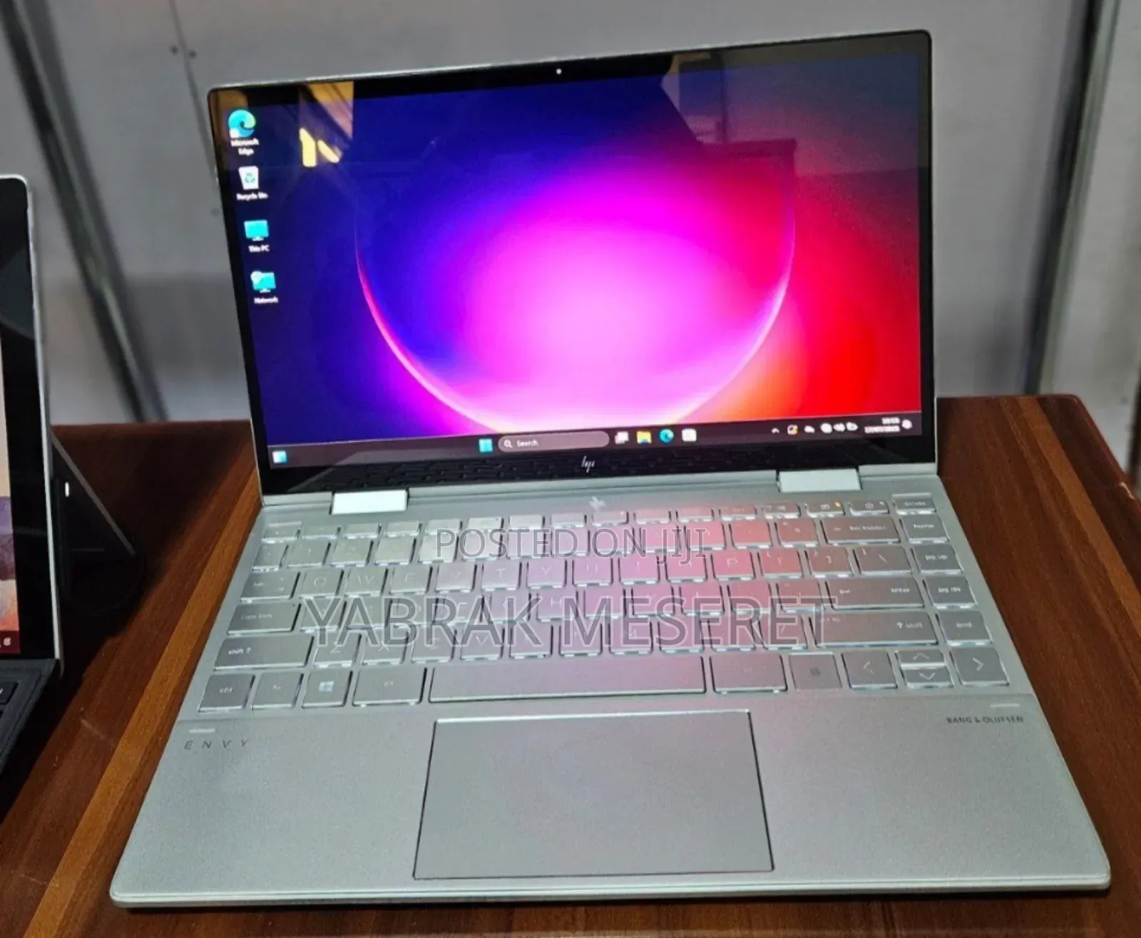 New Laptop HP Envy X360 8GB Intel Core I7 SSD 512GB