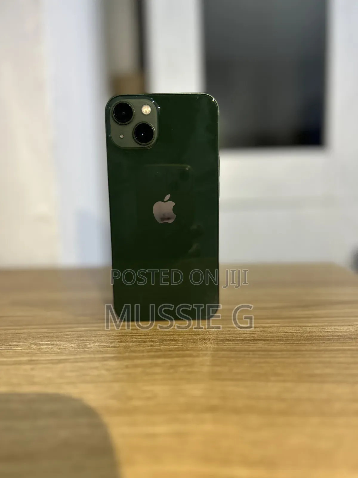 New Apple iPhone 13 128 GB Green