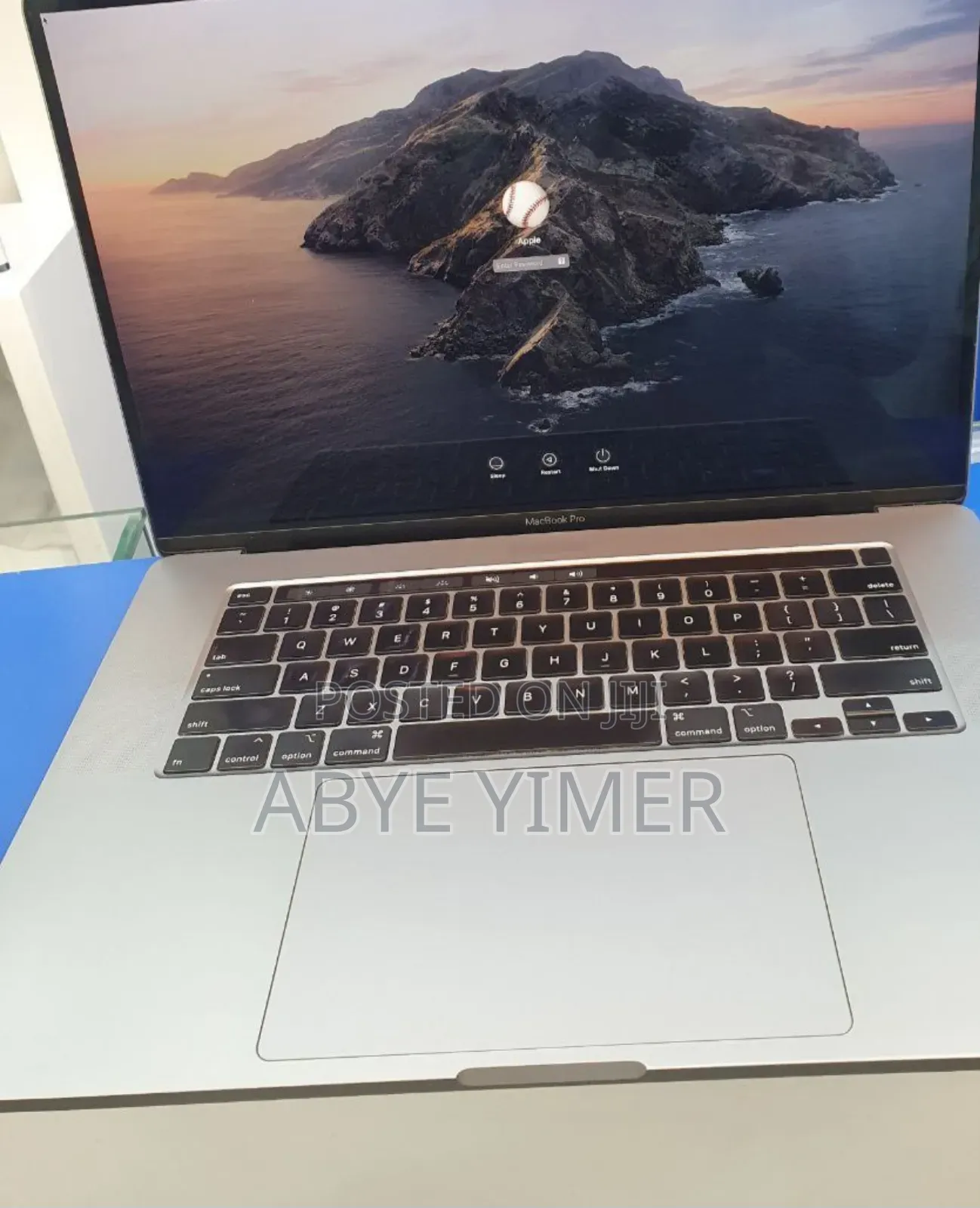 New Laptop Apple MacBook Pro 2019 64GB Intel Core I9 SSD 512GB