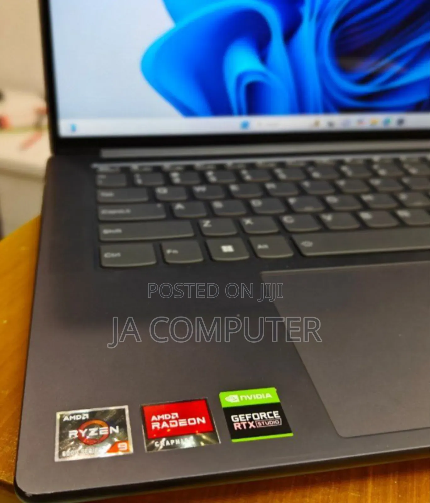 New Laptop Lenovo IdeaPad 5 Slim 13th Gen I7 32GB AMD Ryzen 9 SSD 512GB