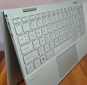 New Laptop HP Envy X360 8GB Intel Core I7 SSD 512GB
