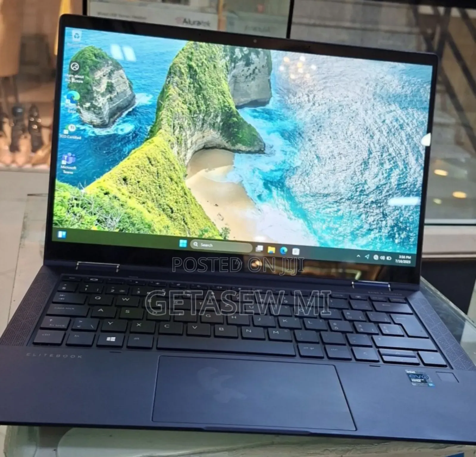 New Laptop HP Dragonfly G2 16GB Intel Core i7 SSD 512GB