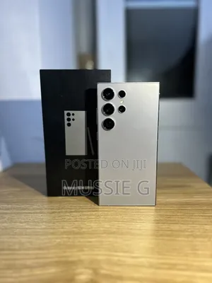 Photo - New Samsung Galaxy S24 Ultra 256 GB Silver