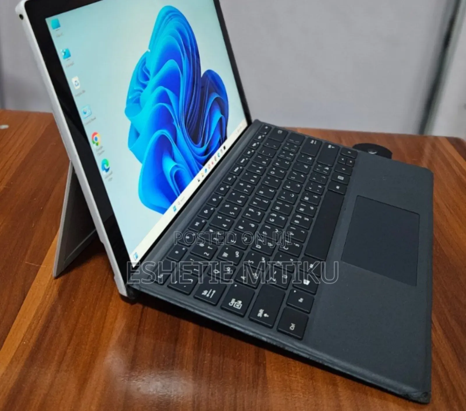 New Laptop Microsoft Surface Pro 7 16GB Intel Core I5 SSD 512GB