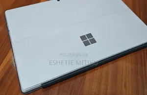 New Laptop Microsoft Surface Pro 7 16GB Intel Core I5 SSD 512GB