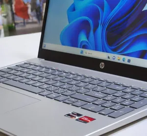 Photo - New Laptop HP 8GB AMD Ryzen 5 SSD 512GB