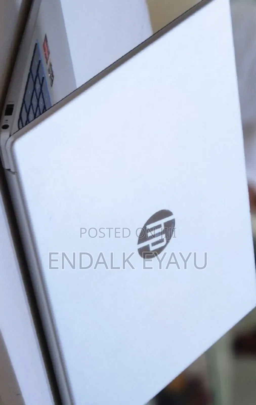 New Laptop HP 8GB AMD Ryzen 5 SSD 512GB