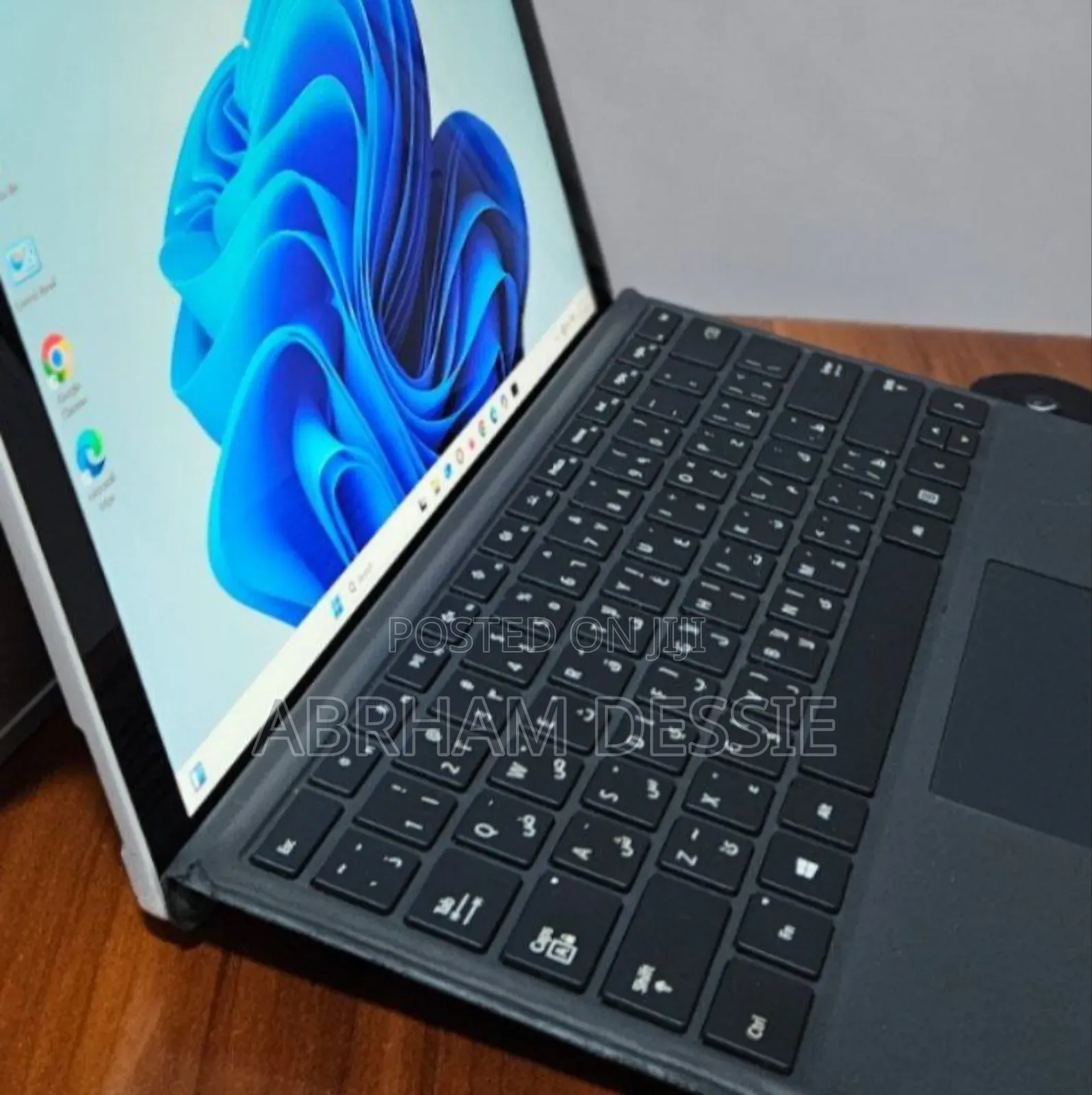New Laptop Microsoft Surface Pro 7 8GB Intel Core I5 SSD 128GB