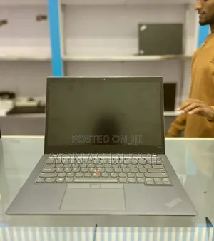 Photo - New Laptop Lenovo ThinkPad T14 16GB Intel Core I7 SSD 512GB
