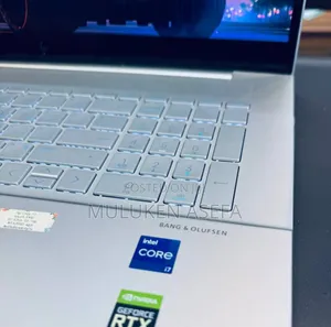 New Laptop HP Envy 17 32GB Intel Core I7 SSD 1T