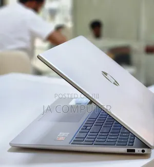 New Laptop HP Stream Notebook 8GB AMD Ryzen 5 SSD 512GB