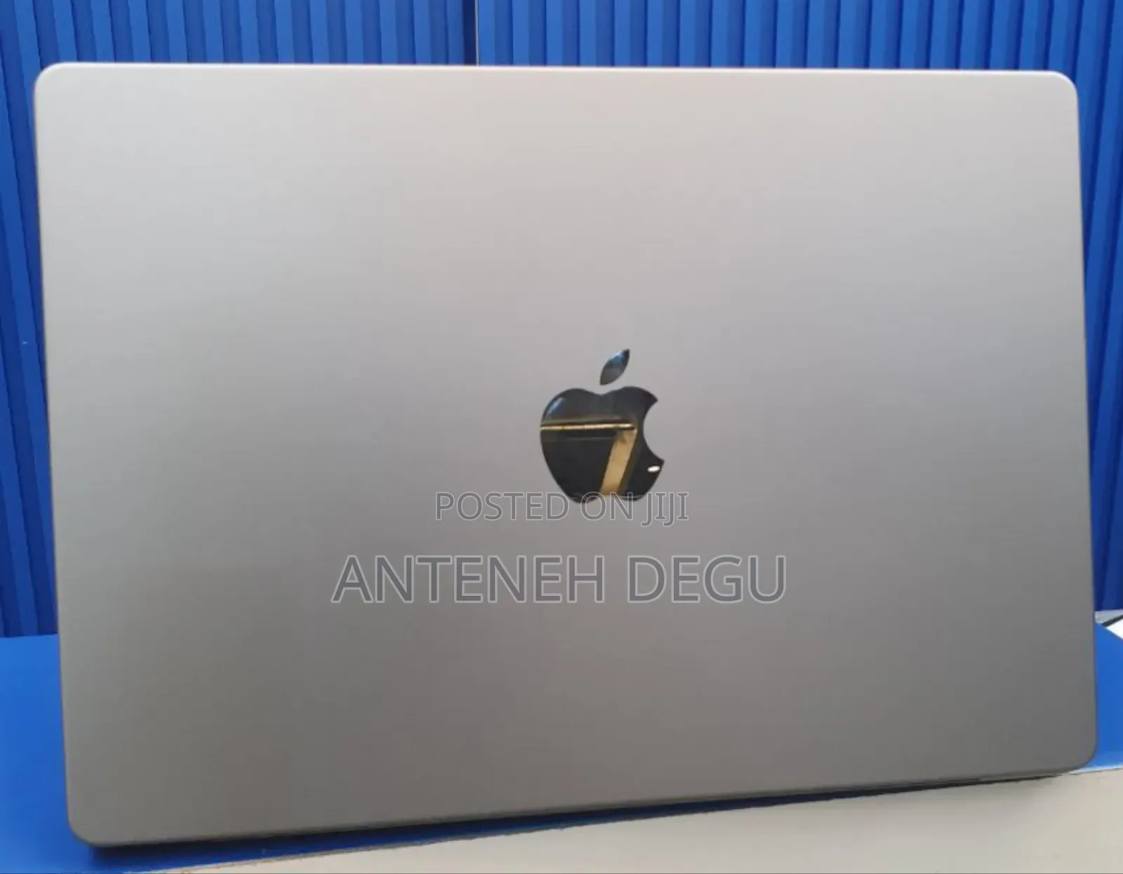 New Laptop Apple MacBook Pro M1 16GB Apple M1 Pro SSD 1T