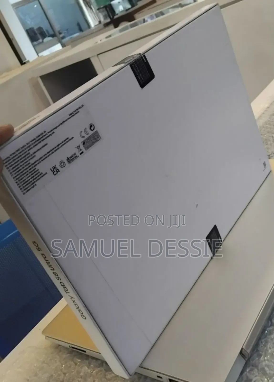 New Laptop Samsung 12GB SSD 256GB