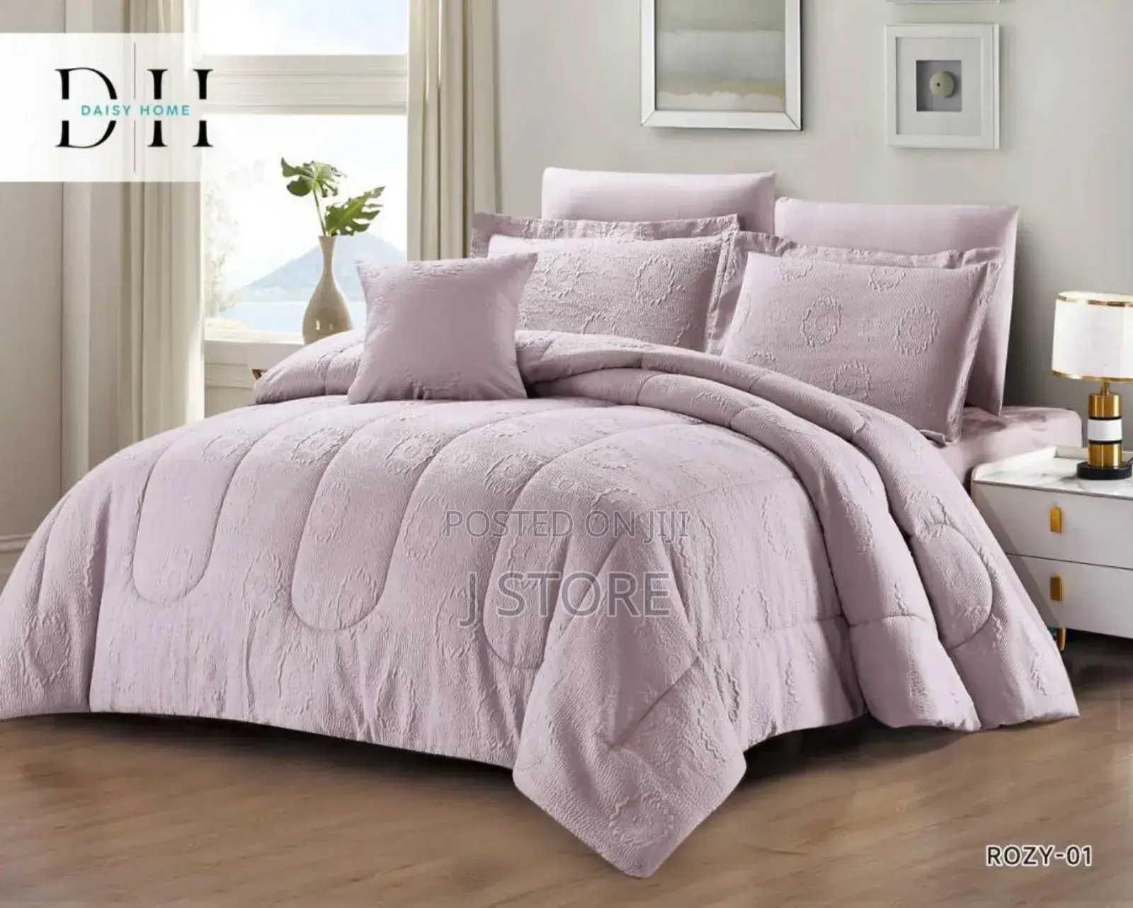 Seven (7) PCS Comforter Set ሙቀት የሚፈጥር ኮምፈርት