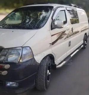 Toyota HiAce 2011 Beige