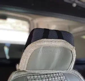 Toyota HiAce 2011 Beige