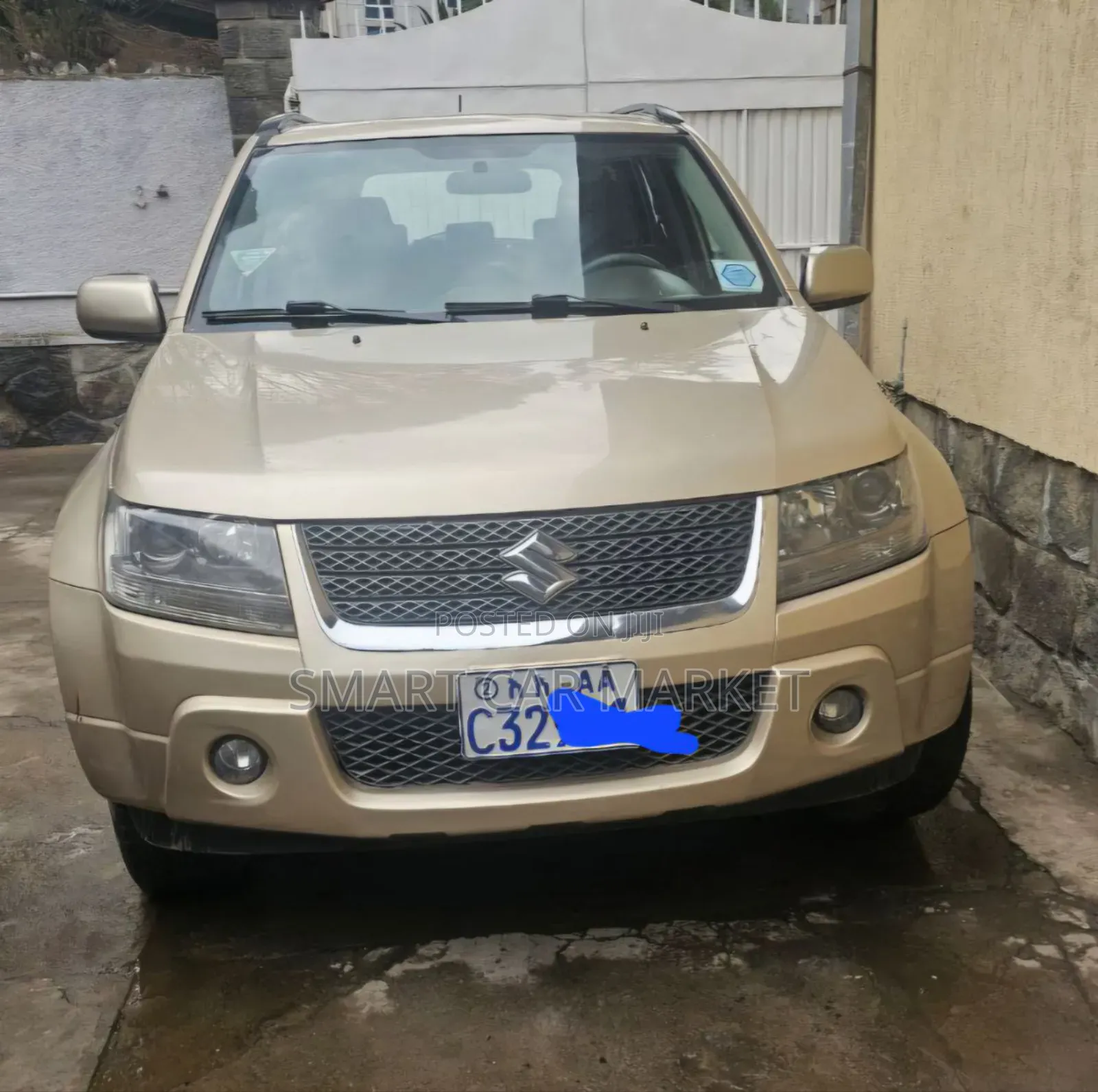 Suzuki Grand Vitara 2012 Brown