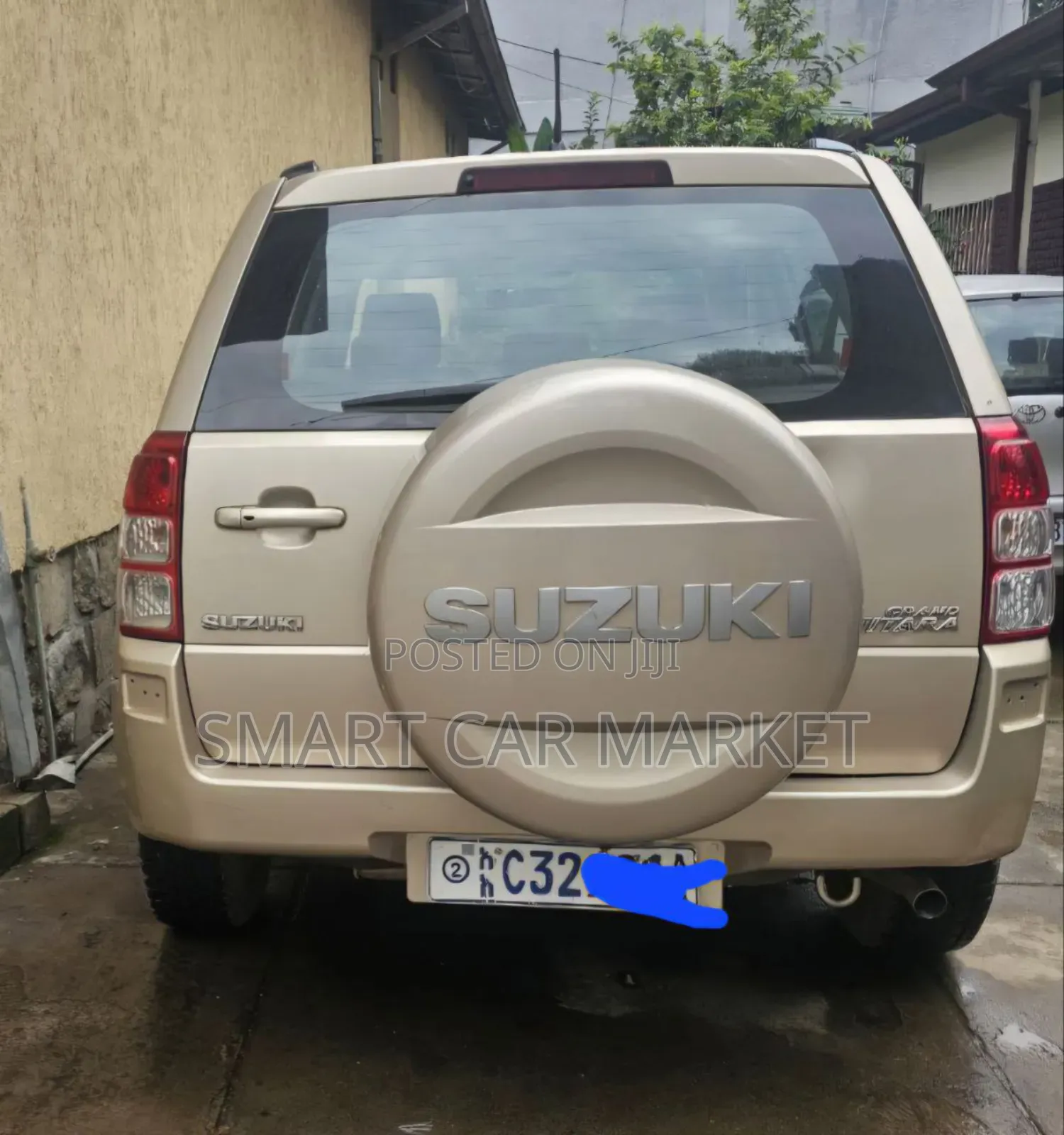 Suzuki Grand Vitara 2012 Brown