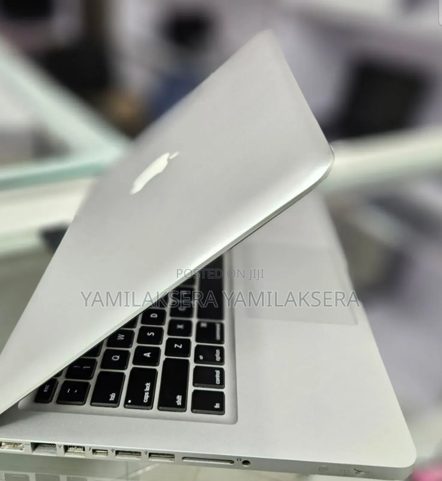 New Laptop Apple MacBook 2012 4GB Intel Core I5 HDD 500GB