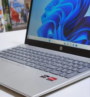 New Laptop HP Stream Notebook 8GB AMD Ryzen 5 SSD 512GB