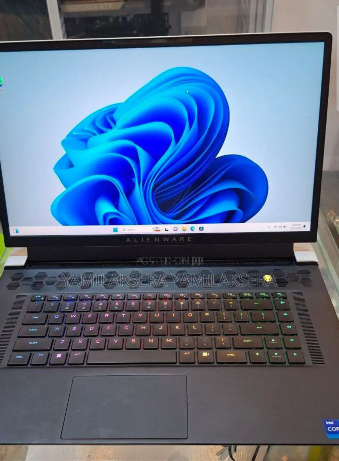 New Laptop Alienware M17x R2 32GB Intel Core I7 SSD 1T