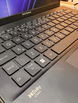 New Laptop Asus ZenBook UX305FA 16GB AMD Ryzen 5 SSD 512GB