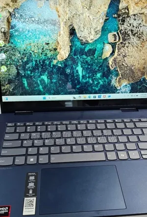 Photo - New Laptop Lenovo Ideapad 3 16GB AMD Ryzen 7 SSD 1T