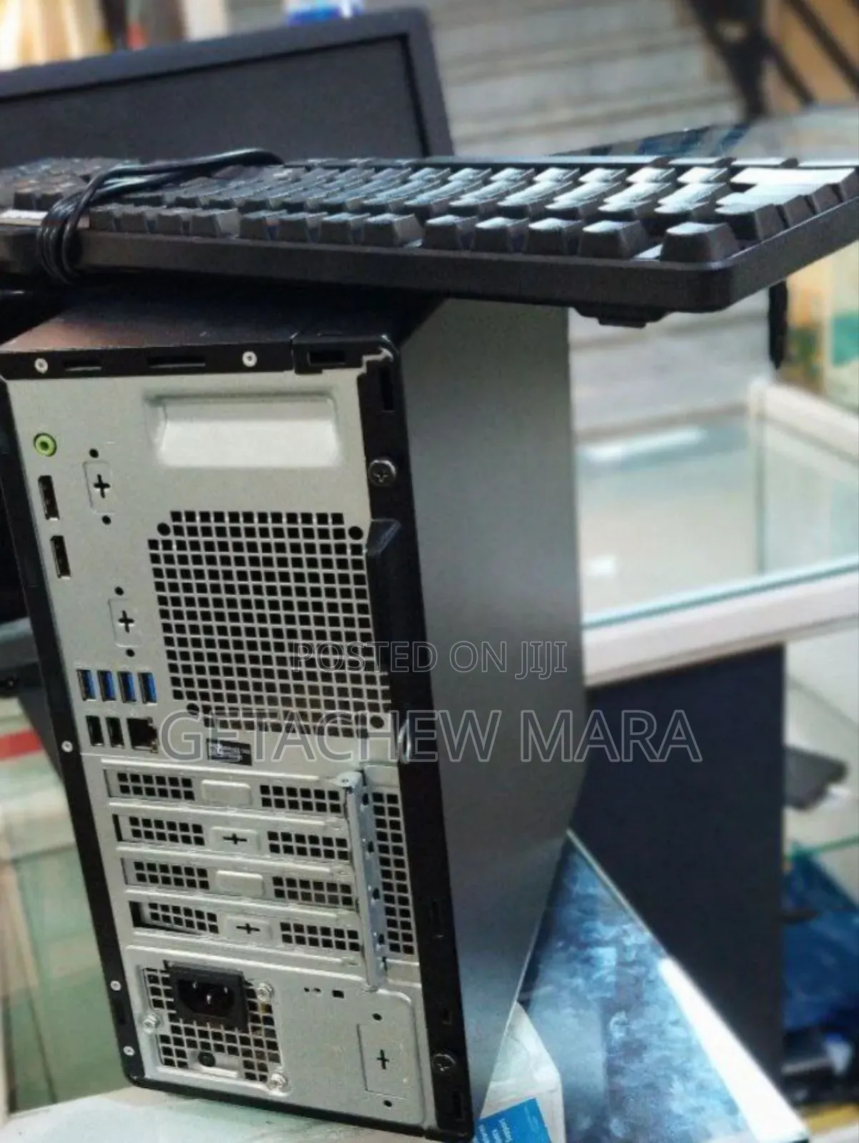 New Laptop Dell Latitude 5310 8GB Intel Core I5 SSD 1T