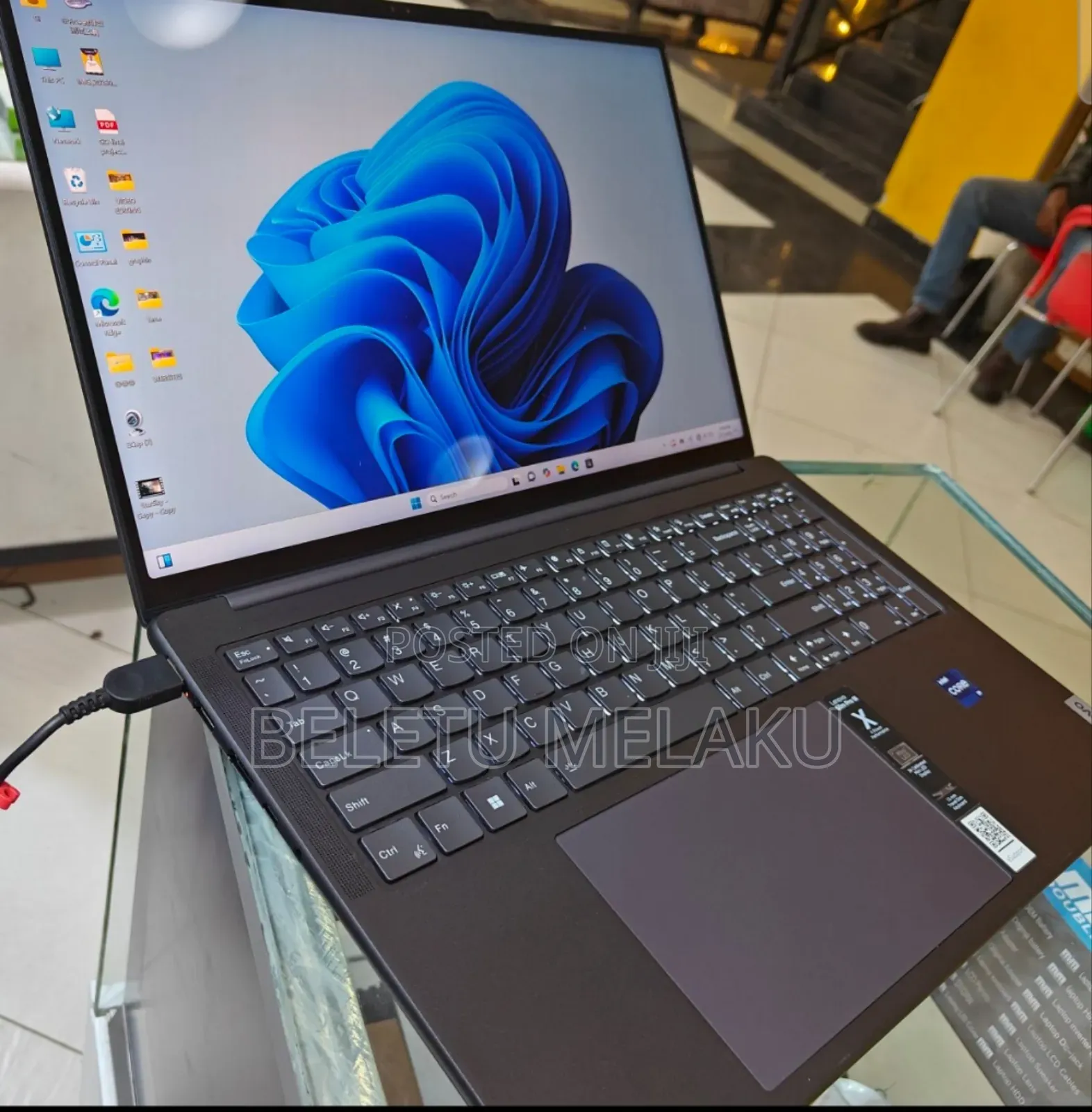 New Laptop Lenovo Yoga 9i 32GB Intel Core I9 SSD 1T