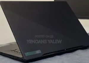 New Laptop Asus ROG Zephyrus G16 32GB Intel Core I9 SSD 1T