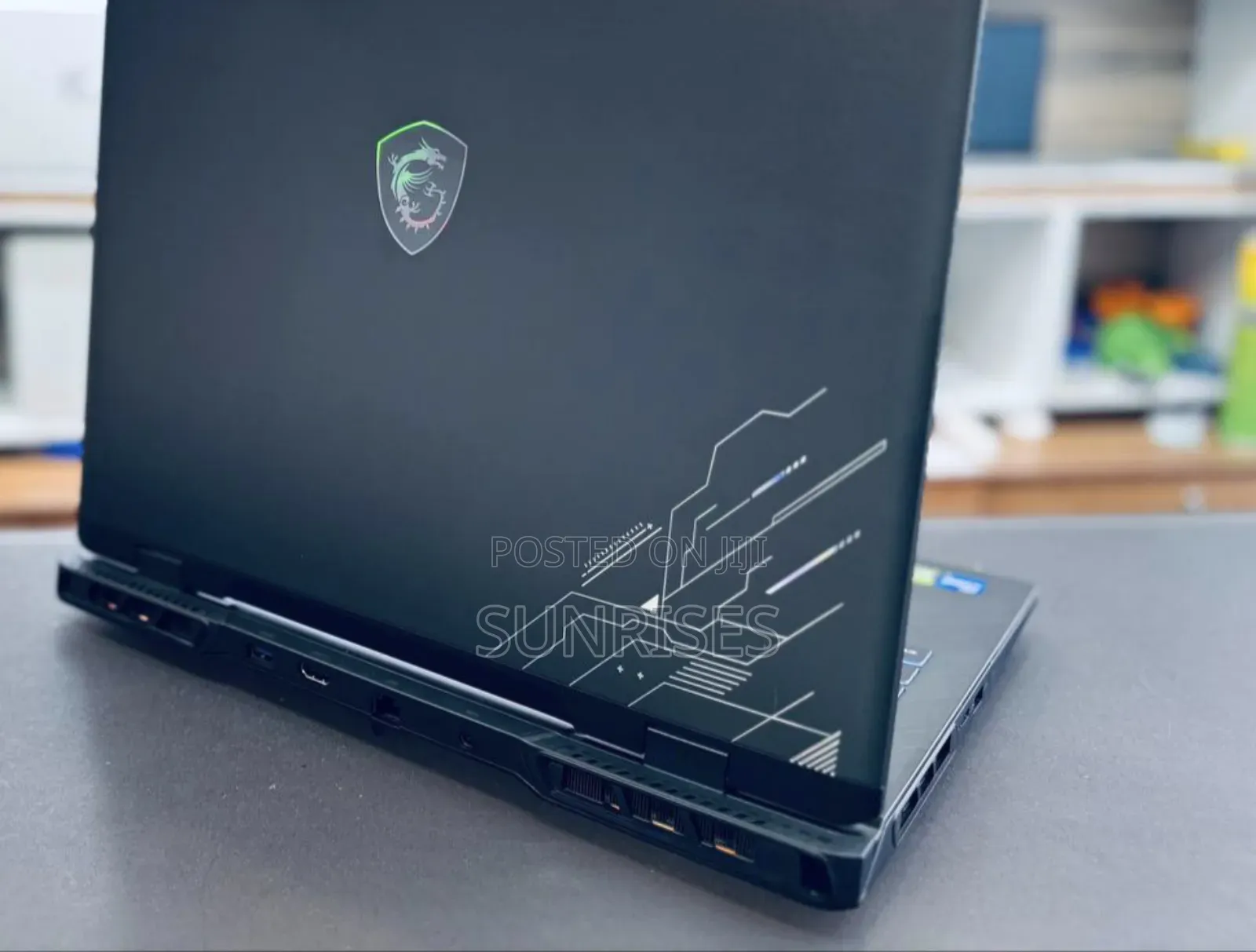 New Laptop MSI Crosshair 17 16GB Intel Core I7 SSD 1T