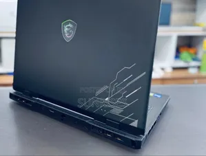 New Laptop MSI Crosshair 17 16GB Intel Core I7 SSD 1T