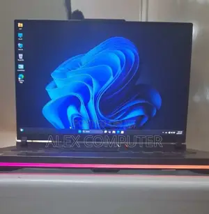 New Laptop Asus ROG Strix G16 G614 16GB Intel Core I7 SSD 1T