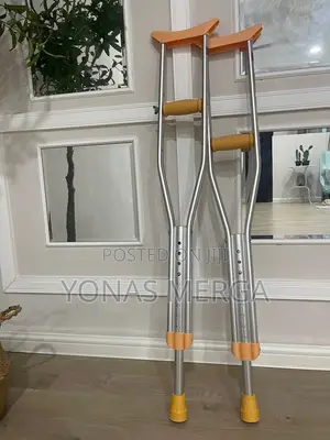 Photo - Crutches/It Is Specifically a Promedictech Shoulder Crutch